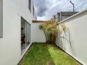 Magníficas casas en Calderón