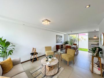 Magníficas casas en Calderón