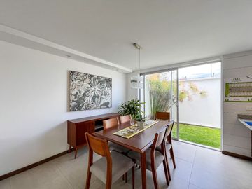 Magníficas casas en Calderón