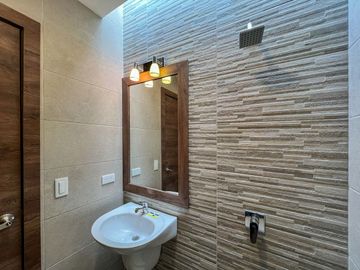 Magníficas casas en Calderón