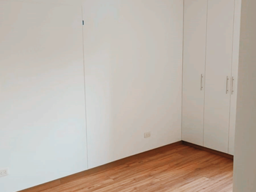 VENDO DEPARTAMENTO DE ESTRENO EN LINCE