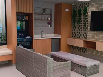 VENDO DEPARTAMENTO DE ESTRENO EN LINCE