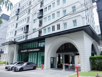 87792 - ขายคอนโดศรีราชา แชมเบอรี่ เพียง 3 นาที ถึง ม.เกษตรฯ ศรีราชา(วิวสระว่ายน้ำ) ตกแต่งพร้อมอยู่ พร้อมเครื่องใช้ไฟฟ้าครบ