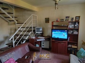 Departamento 3 Dormitorios tipo Duplex - B° Jardin del Sur
