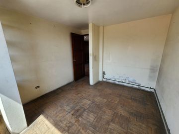 Vendo Amplio Duplex Mas Terraza en Cerca a La Plaza de La Bandera