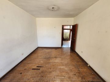 Vendo Amplio Duplex Mas Terraza en Cerca a La Plaza de La Bandera