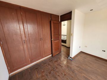 Vendo Amplio Duplex Mas Terraza en Cerca a La Plaza de La Bandera