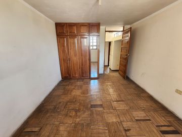 Vendo Amplio Duplex Mas Terraza en Cerca a La Plaza de La Bandera