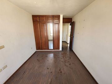 Vendo Amplio Duplex Mas Terraza en Cerca a La Plaza de La Bandera