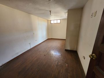 Vendo Amplio Duplex Mas Terraza en Cerca a La Plaza de La Bandera