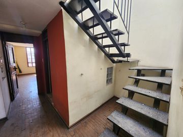 Vendo Amplio Duplex Mas Terraza en Cerca a La Plaza de La Bandera