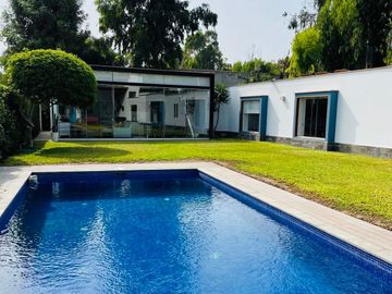 Linda Casa De Campo En Fundo Paso Chico Con Instalaciones Y Acabados De Lujo
