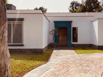 Linda Casa De Campo En Fundo Paso Chico Con Instalaciones Y Acabados De Lujo