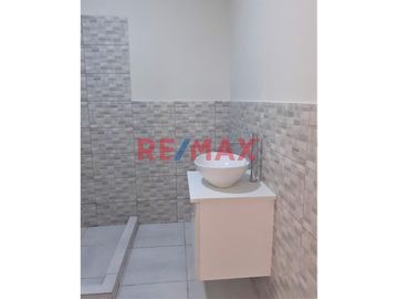 Adquiera Un Bello Dúplex En El Corazón Del Rímac!!