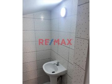 Adquiera Un Bello Dúplex En El Corazón Del Rímac!!