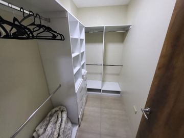 Venta departamento Samborondon km 4. cerca de plaza Batan , Mocoli Golf
