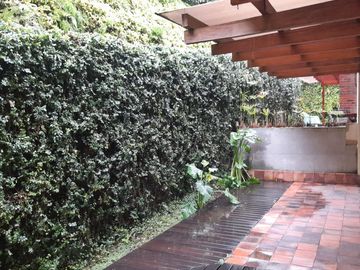 VENTA DE CASA DE 265 m2 EN EL SECTOR DE PALERMO-SANCANCIO, MANIZALES CALDAS