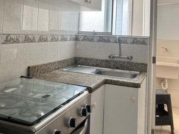 ¡Cálido y Bien Ubicado Departamento Amoblado en Miraflores!