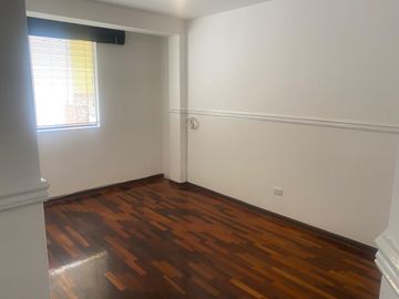 Vendo departamento frente a parque en excelente zona residencial, Av. Del Pinar 480, Chacarilla San Borja