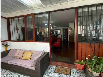Venta Acogedor duplex de 2 pisos en Barranco - Excelente oportunidad
