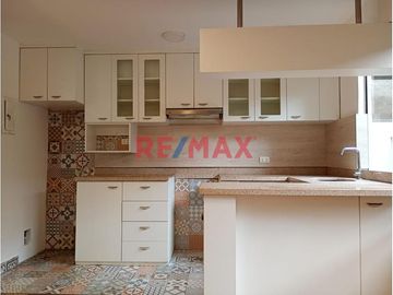 Venta Hermoso Departamento En Miraflores A 3 Cuadras De La Av. Larco