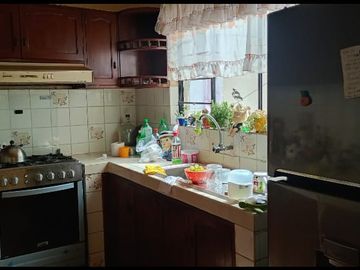 AMPLIO DEPARTAMENTO Y AIRES