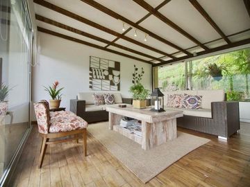 VENTA DE HERMOSA CASA CAMPESTRE EN DAPA ID 777