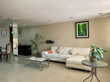 ¡Amplio Departamento en Venta en San Isidro – Ubicación Estratégica y Versátil!