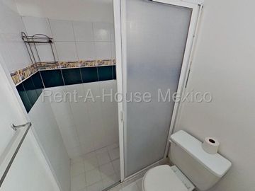 CASA EN VENTA EN COL. JOYAS DE CUAUTITLÁN, EDO. MÉX.