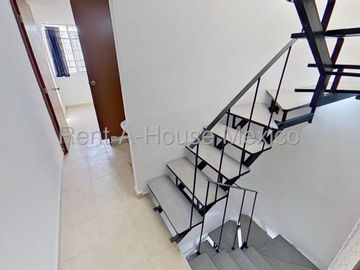 CASA EN VENTA EN COL. JOYAS DE CUAUTITLÁN, EDO. MÉX.