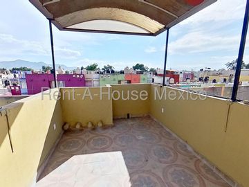 CASA EN VENTA EN COL. JOYAS DE CUAUTITLÁN, EDO. MÉX.