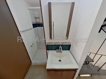 CASA EN VENTA EN COL. JOYAS DE CUAUTITLÁN, EDO. MÉX.