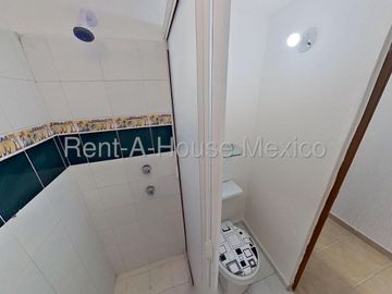 CASA EN VENTA EN COL. JOYAS DE CUAUTITLÁN, EDO. MÉX.