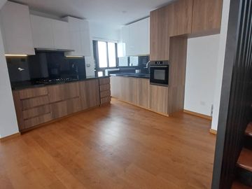 Penthouse dúplex moderno de estreno 100% smart