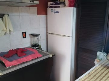 CASA 2 PISOS EN CONDOMINIO