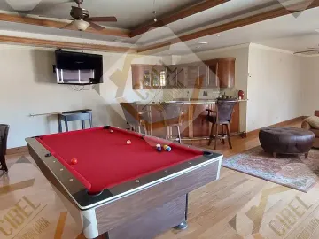 Jardines del Valle Lujosa casa en venta con alberca