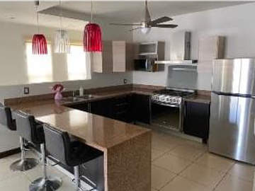 HERMOSA CASA EN VENTA EXCELENTE OPORTUNIDAD