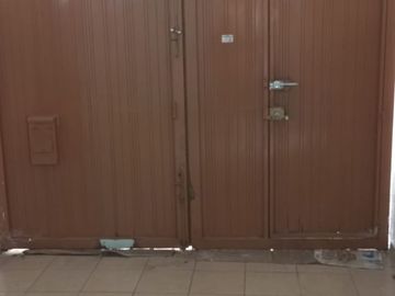 Se vende casa 9 recámaras, excelente ubicación, Col. La Paz, a 10 minutos de la UPAEP, ideal para Inversionistas. para renta recamaras con servicios