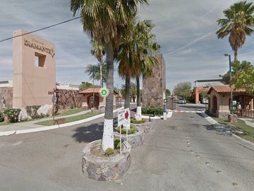 Oportunidad en Casa en venta en Cerrada Diamante