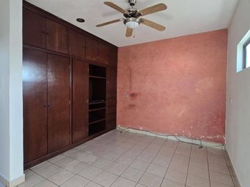 SE VENDE CASA EN FRACCIONAMIENTO RESIDENCIAL LA HACIENDA
