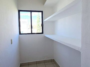 SE VENDE CASA EN FRACCIONAMIENTO RESIDENCIAL LA HACIENDA