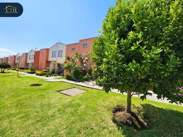 Vendo casa en conjunto, Sector Llano Grande, Norte de Quito