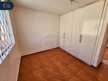Vendo casa en conjunto, Sector Llano Grande, Norte de Quito