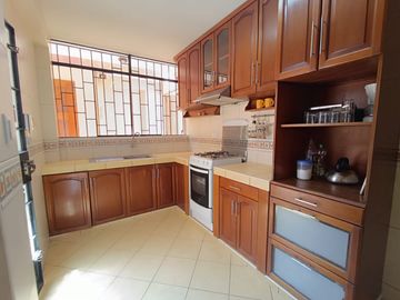 VENDO CASA EN CARABAYLLO URB SANTO DOMINGO II ETAPA