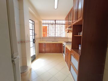 VENDO CASA EN CARABAYLLO URB SANTO DOMINGO II ETAPA