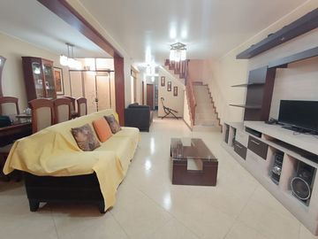 VENDO CASA EN CARABAYLLO URB SANTO DOMINGO II ETAPA