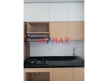 Hermoso Departamento En Alquiler En Condominio Centrika Con Cochera // ID: 1123758