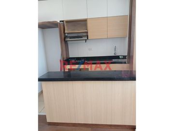 Hermoso Departamento En Alquiler En Condominio Centrika Con Cochera // ID: 1123758
