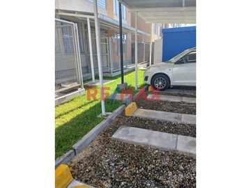 Hermoso Departamento En Alquiler En Condominio Centrika Con Cochera // ID: 1123758