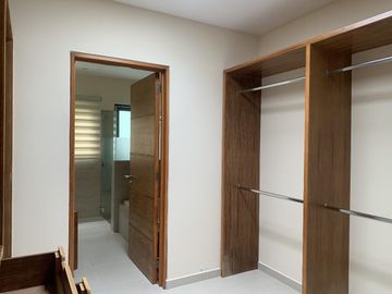 RESIDENCIA DE LUJO CON JARDIN DE UN NIVEL EN VENTA COAPEXPAN XALAPA